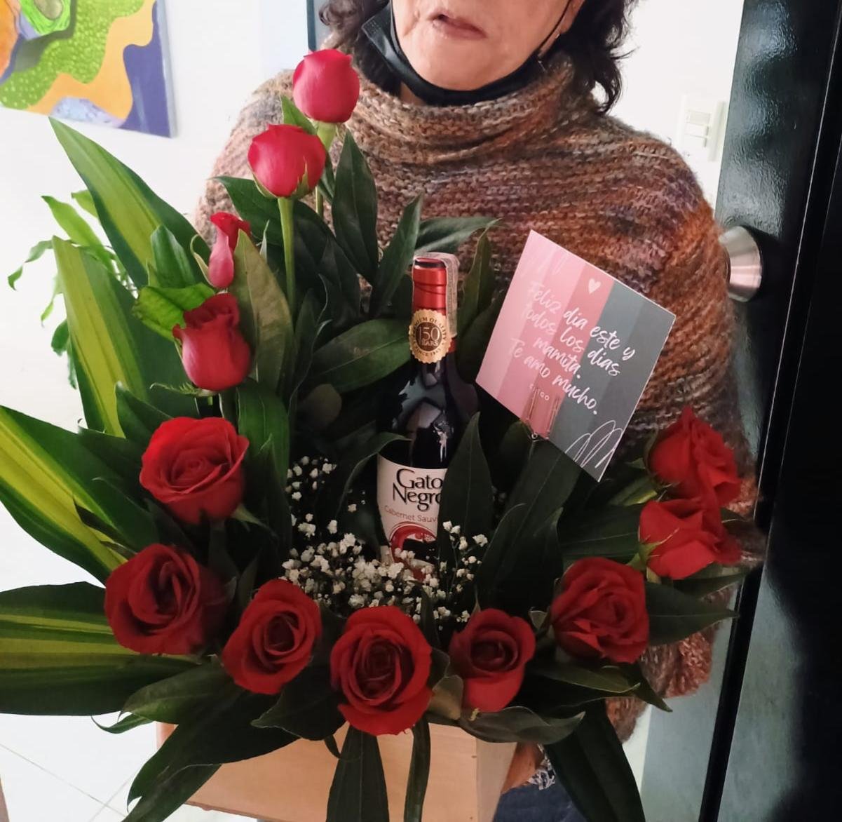 Lafloreria2010 arreglo rosas con vino 